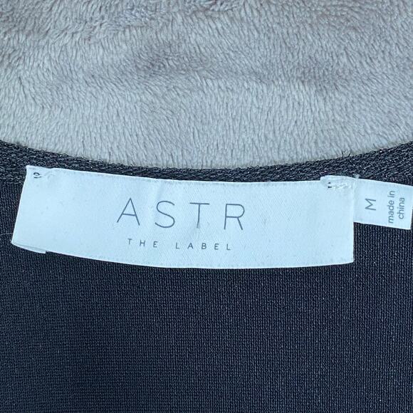 ASTR The Label Womens Long Sleeve Bodysuit Size M Black Sparkly Deep Vneck Sexy - Picture 3 of 8